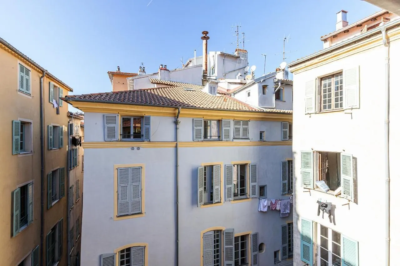 Spacious 2 Bdr Old Town Heart Nice 0*,  France